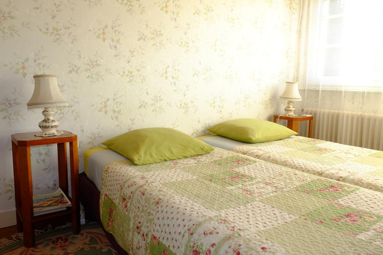 Le Cottage - Chambres D'Hotes Paris Saclay Бюр-Сюр-Ивет Экстерьер фото
